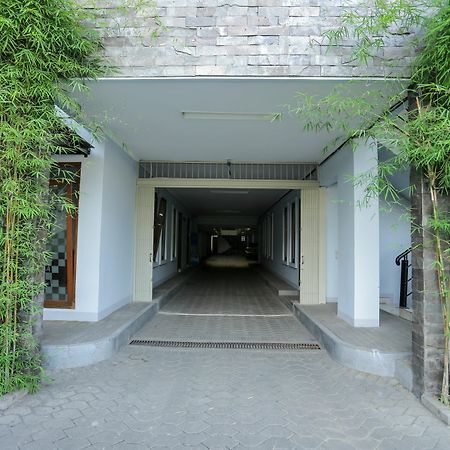 Hotel Reddoorz Near Sukajadi Bandung Zewnętrze zdjęcie